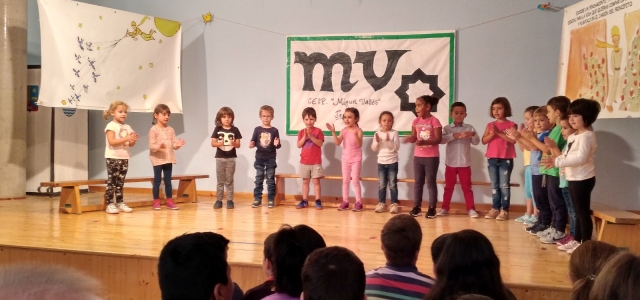 El colegio Miguel Vallés recibe la insignia de Brit Aragón en el Día Europeo de las Lenguas