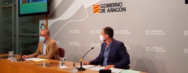 Aragón distribuirá 10.000 dispositivos electrónicos entre los centros educativos durante el próximo curso