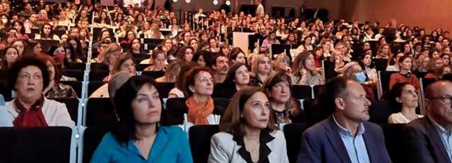 Aragón avanza en su apuesta por el bilingüismo con la celebración de una jornada que congrega a 600 profesionales del ámbito educativo