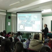 Ciencia Viva hace reflexionar sobre la reproducción asistida a los alumnos del IES Cabañas de La Almunia de Doña Godina