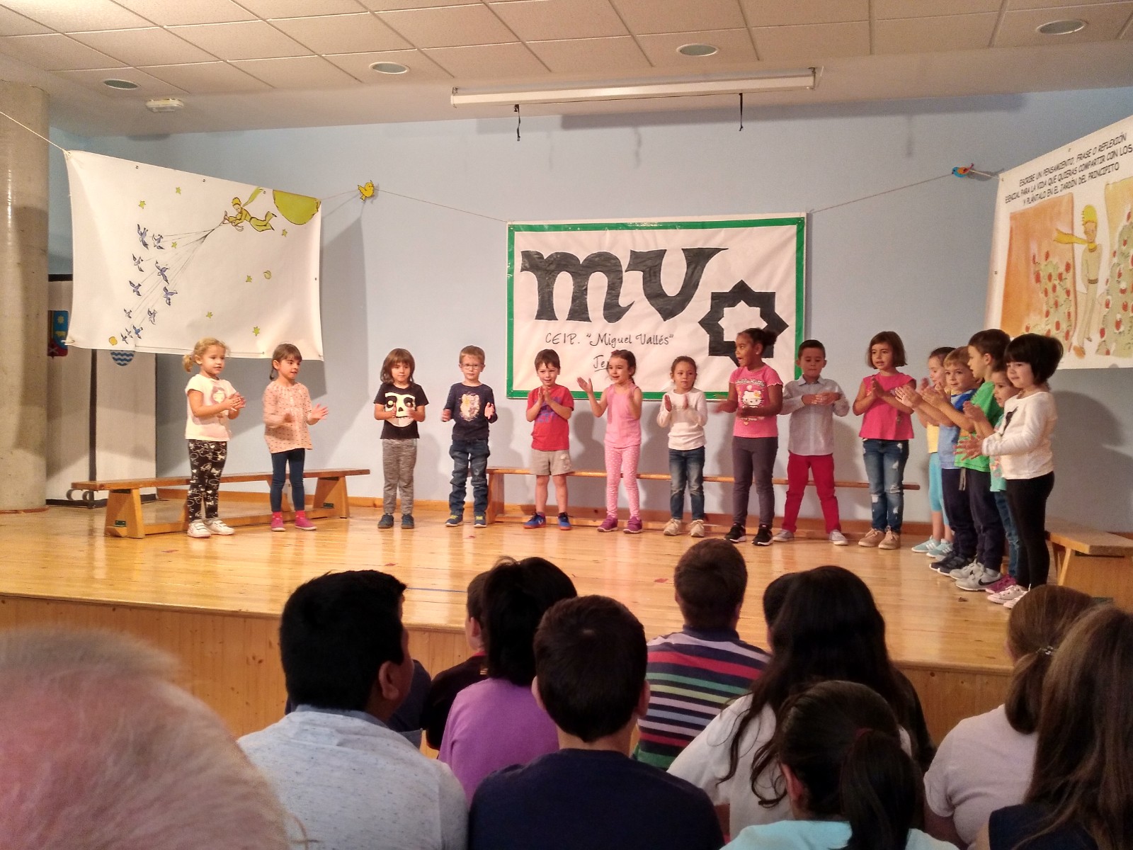 El colegio Miguel Vallés recibe la insignia de Brit Aragón en el Día  Europeo de las Lenguas – Innovación Educativa Aragón