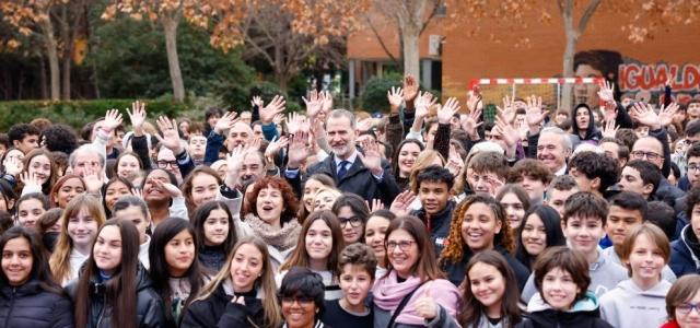 El Rey entrega al IES Ramón y Cajal el Premio Escuela del año 2021 por su modelo inclusivo y ser referente de integración laboral