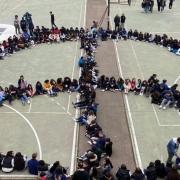 Los escolares aragoneses se unen para celebrar el Día de la No Violencia y la Paz.