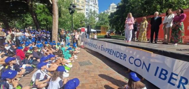 El programa «Aprendiendo a emprender» celebra sus mercados de cooperativas escolares