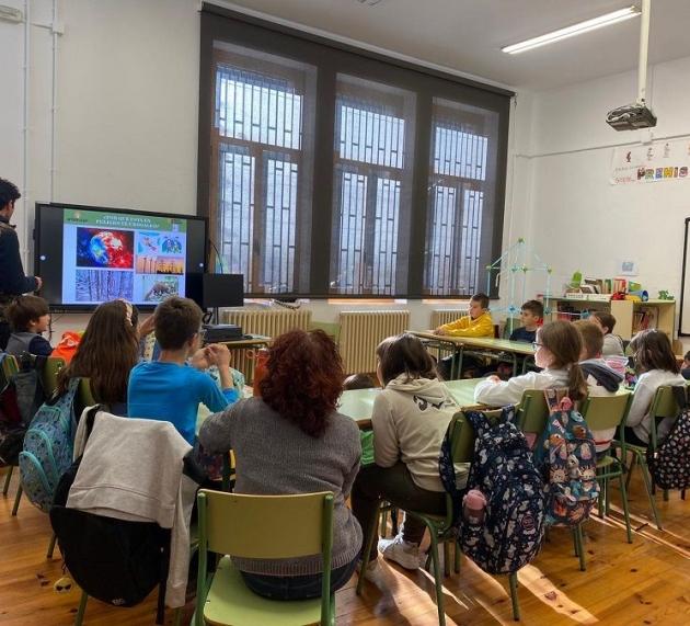 Alumnado de Ed. Primaria del CRA «Cinca – Cinqueta» se forma sobre los efectos del cambio climático en ecosistemas alpinos