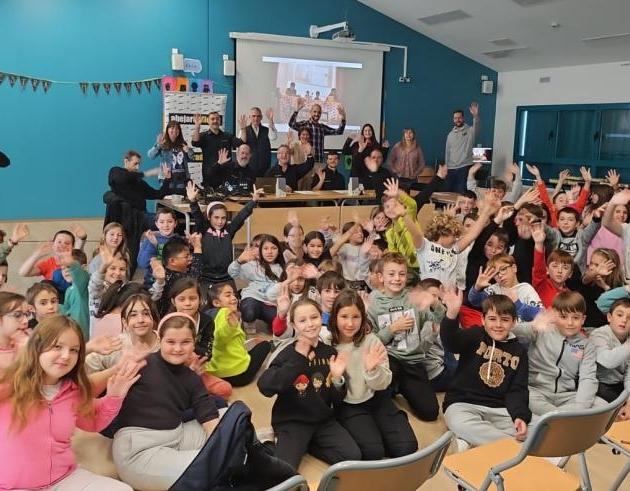 “Abéjar Radio School” inicia su segunda temporada en el CEIP “Pilar Bayona”, de Cuarte